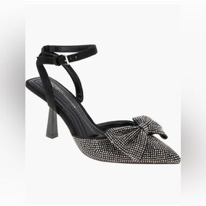 NEW BCBGeneration Idalia Pointed Toe Pump - size 8.5